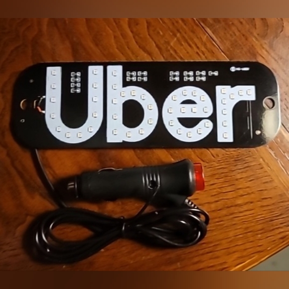 Uber Driver LED Light on Duty, Visible on Duty - Picture 4 of 5